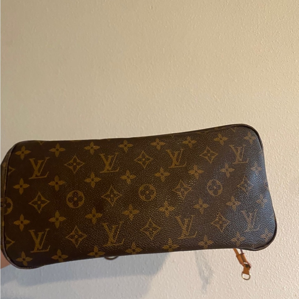 Louis Vuitton Neverfull Bag -I have the Original Receipt